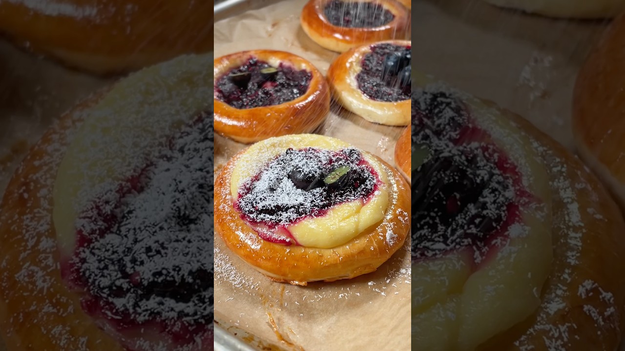 My mom’s signature kolache ✨