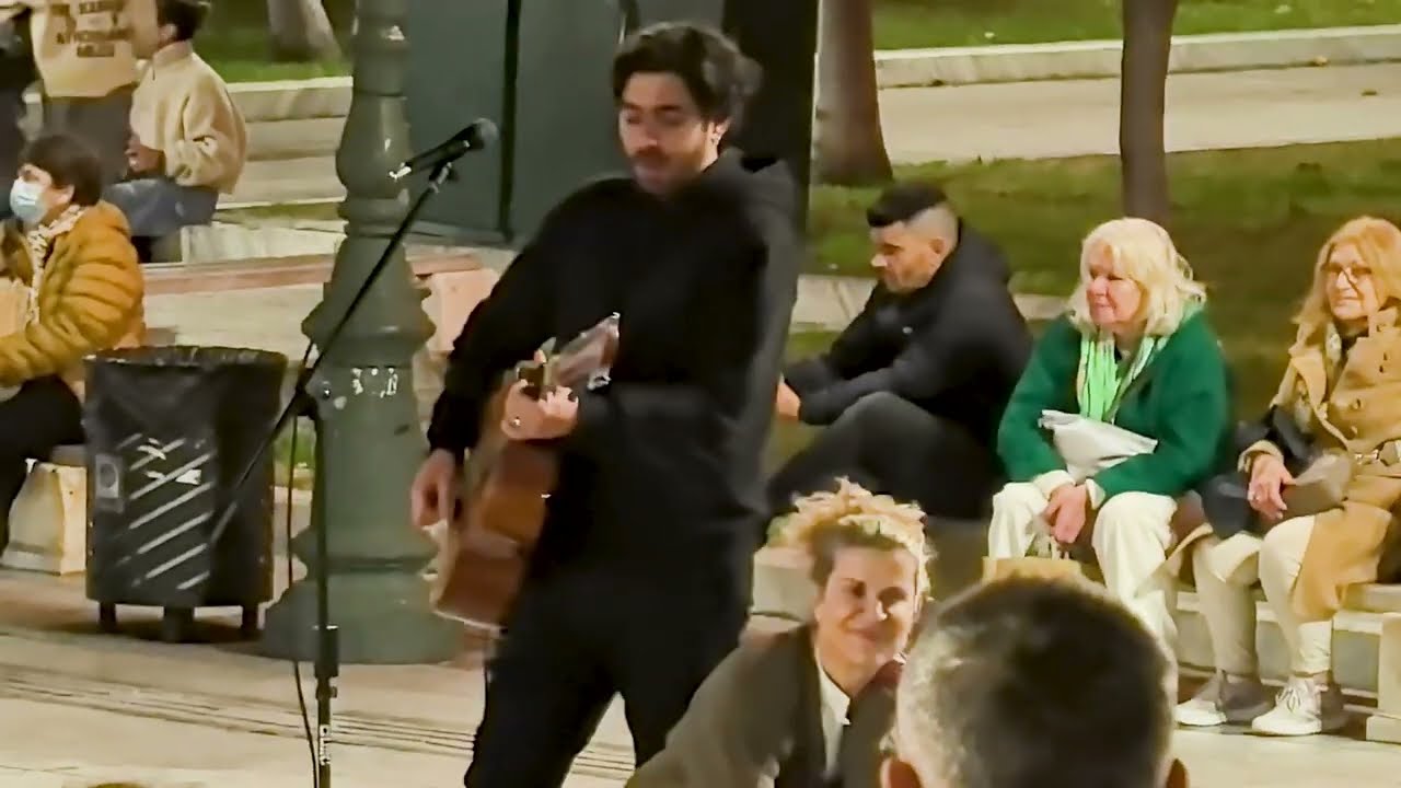 Dimitrios Fragkoulis in concert in piata Sintagma 2024