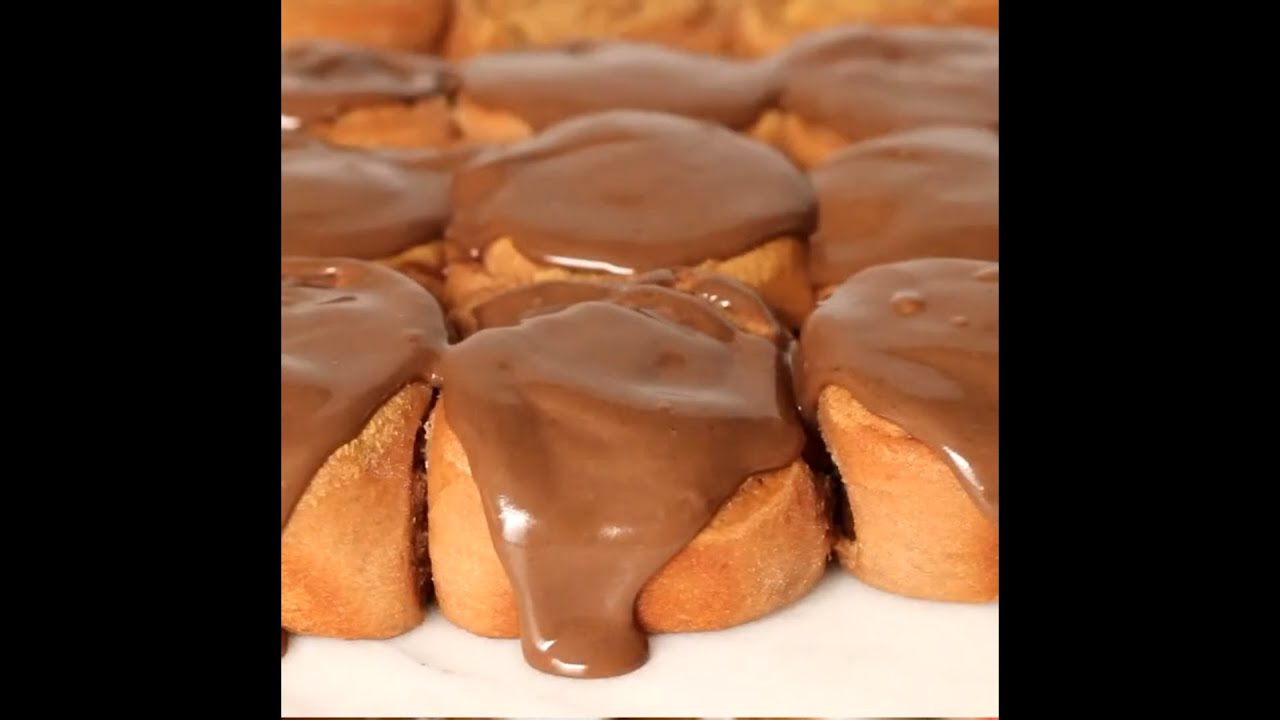 Chocolate Peanut Butter Cinnamon Rolls | How To Make Cinnamon Rolls | #Shorts #Cinnamon #Sweets