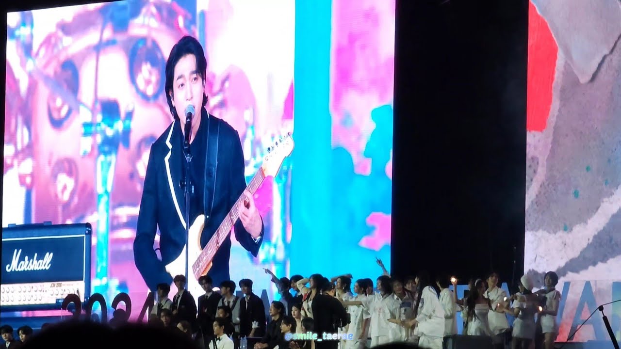 241227 AAA 2024 ZB1 Reaction DAY6 한 페이지가 될 수 있게 가수대기석 Fancam