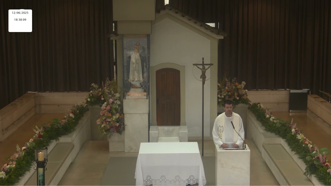 Terço a Nossa Senhora de Fátima desde a Capelinha das Aparições 12.06.2025