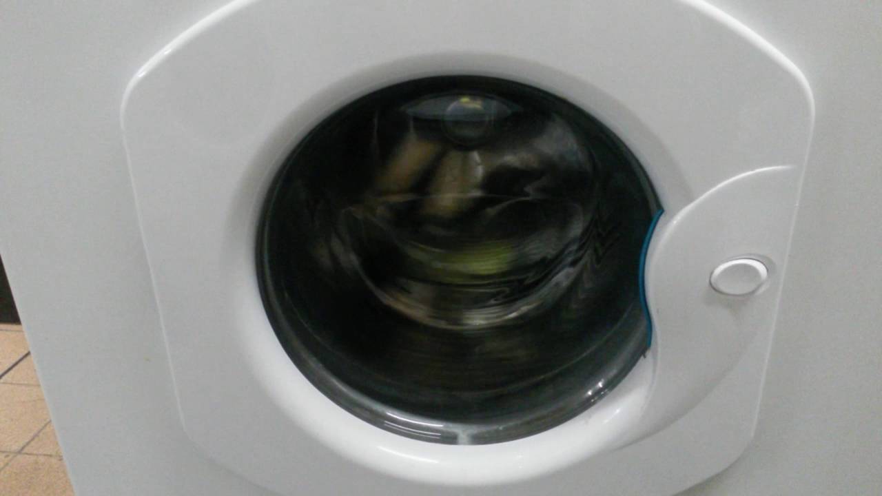 Hotpoint Aquarius WM62 test spin at BHF