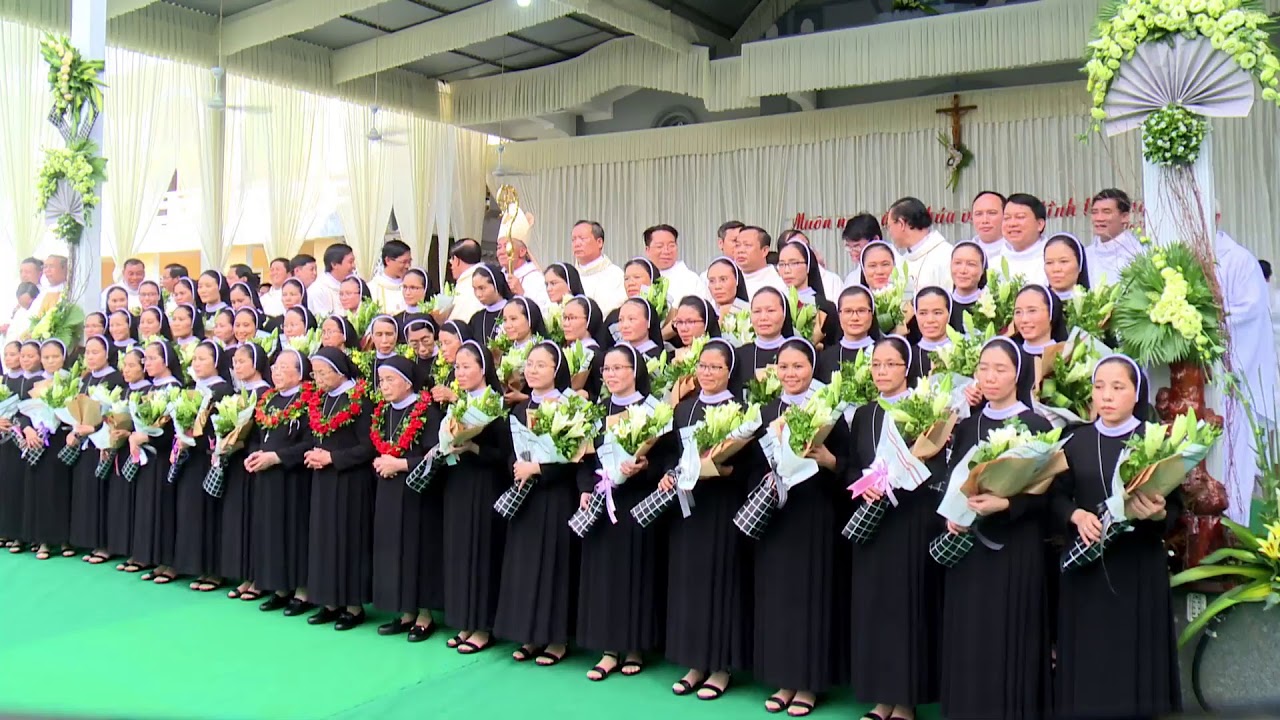 THÁNH LỄ TUYÊN KHẤN TRỌN ĐỜI | HỘI DÒNG MẾN THÁNH GIÁ VINH