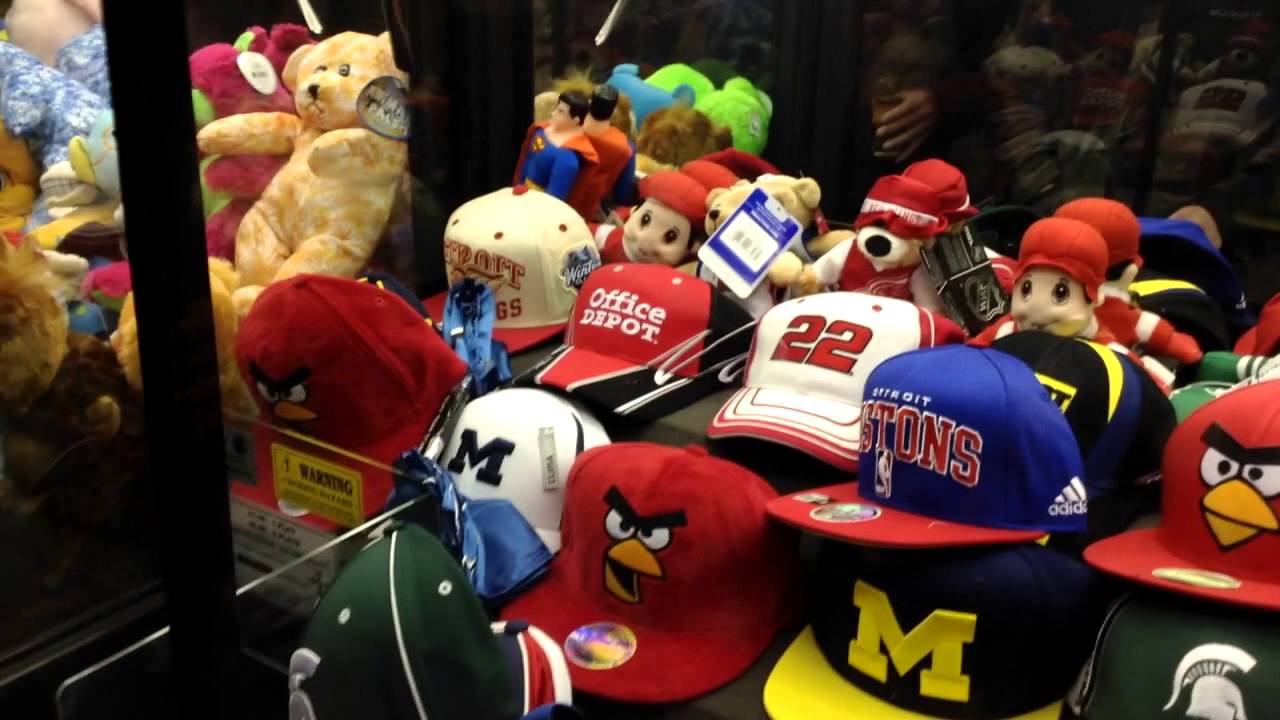 $24.00 HAT CLAW MACHINE WIN! Insane HAT Claw machine WINS! +MORE!