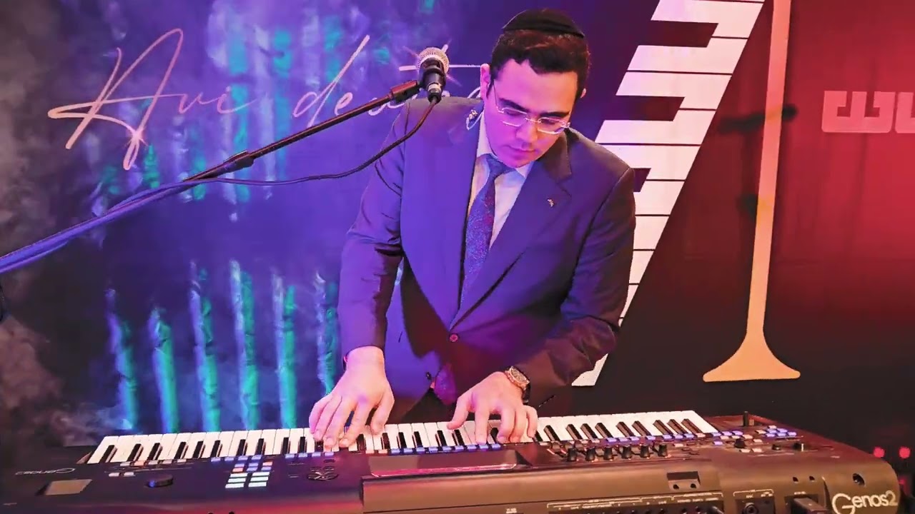 אבי דויטש | מחרוזת LIVE מרדכי שפירא | Pop music