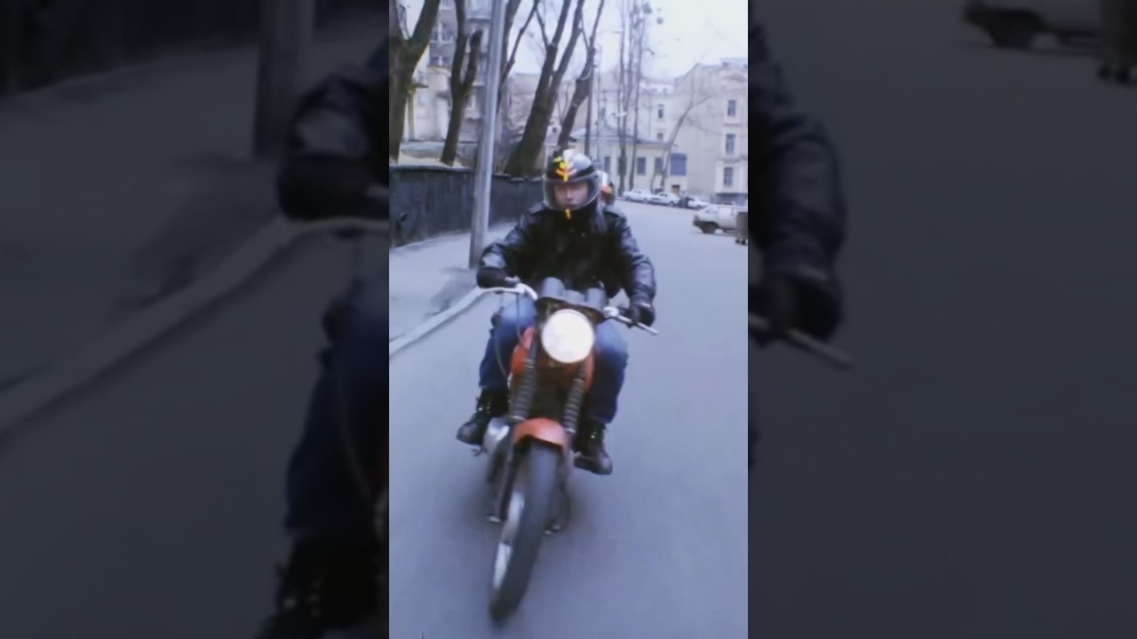 Бесподобный прохват на Cezet 350 по Киеву #cz3504726 #cezet350472