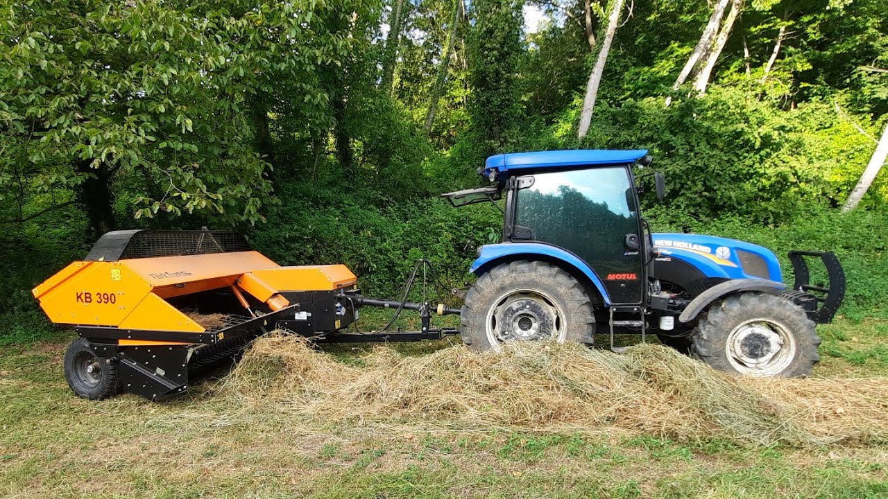 Balya basıyoruz!!!🚜🚜☘️☘️👌👍😎#NewhollandKB390 #tt4.65