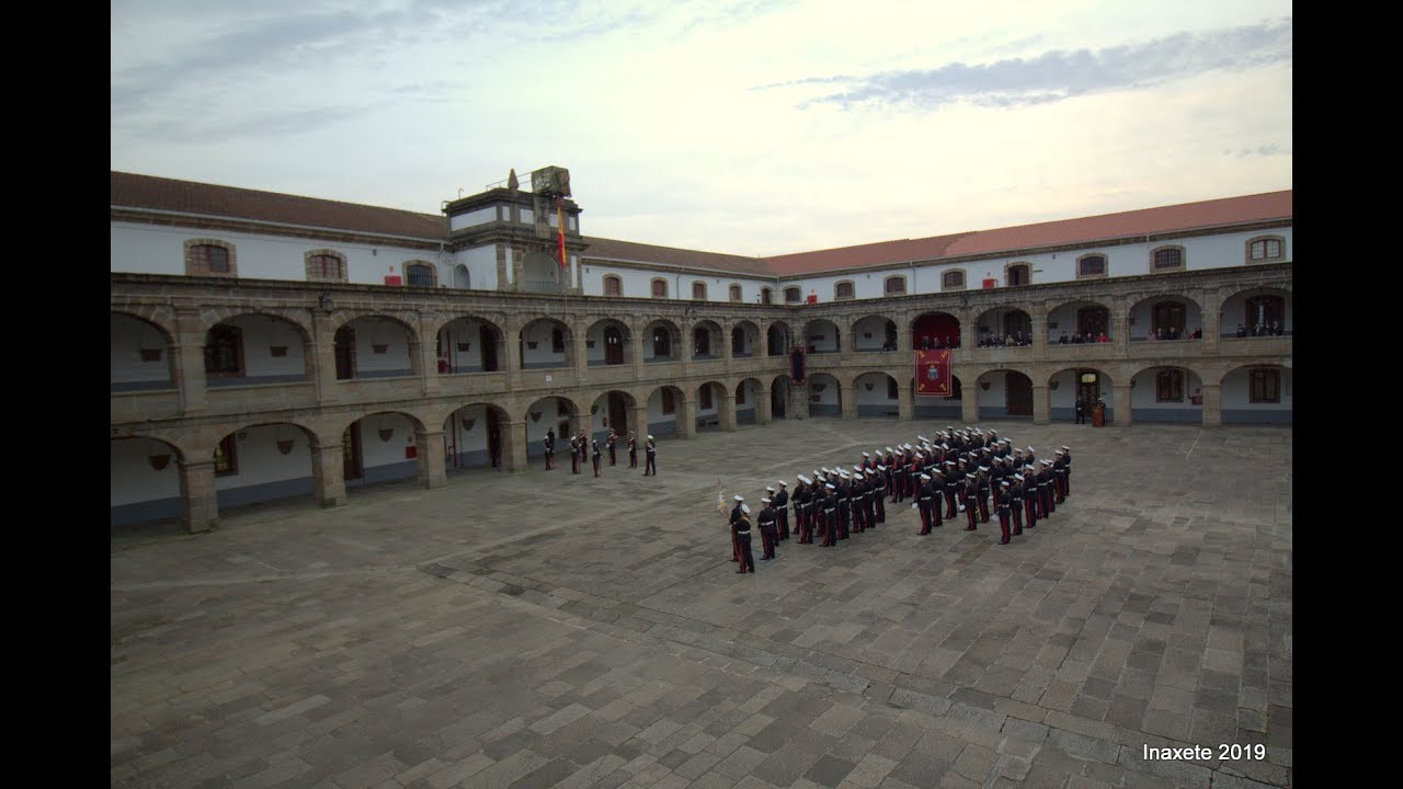 Solemne arriado Bandera Nacional Cuartel de Dolores Febrero 2019