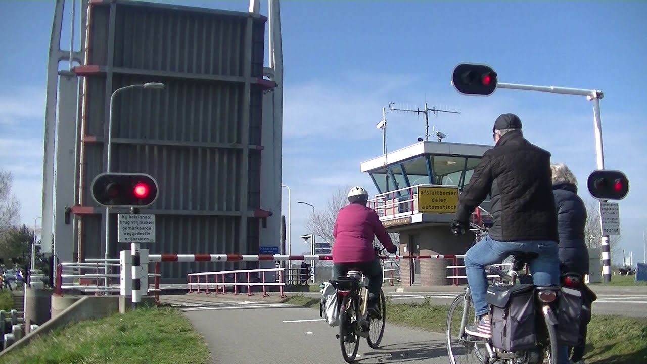 Brugopening Schoorldammerbrug//Dutch Bridge Opens
