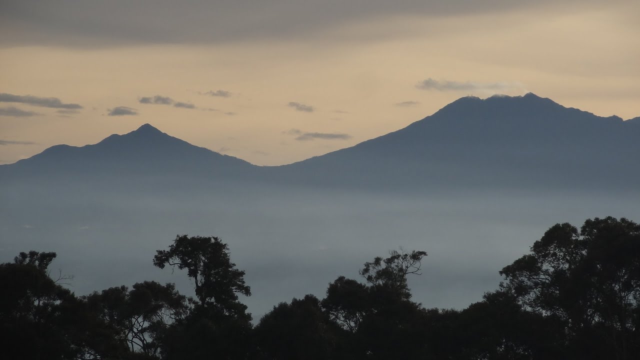 Mountains and Clouds, Papua New Guinea