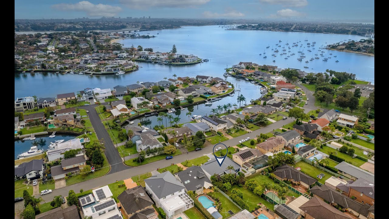 38 Hawkesbury Esplanade, Sylvania Waters