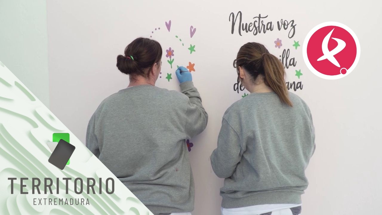Un mural como homenaje a las mujeres de Barcarrota | Territorio Extremadura