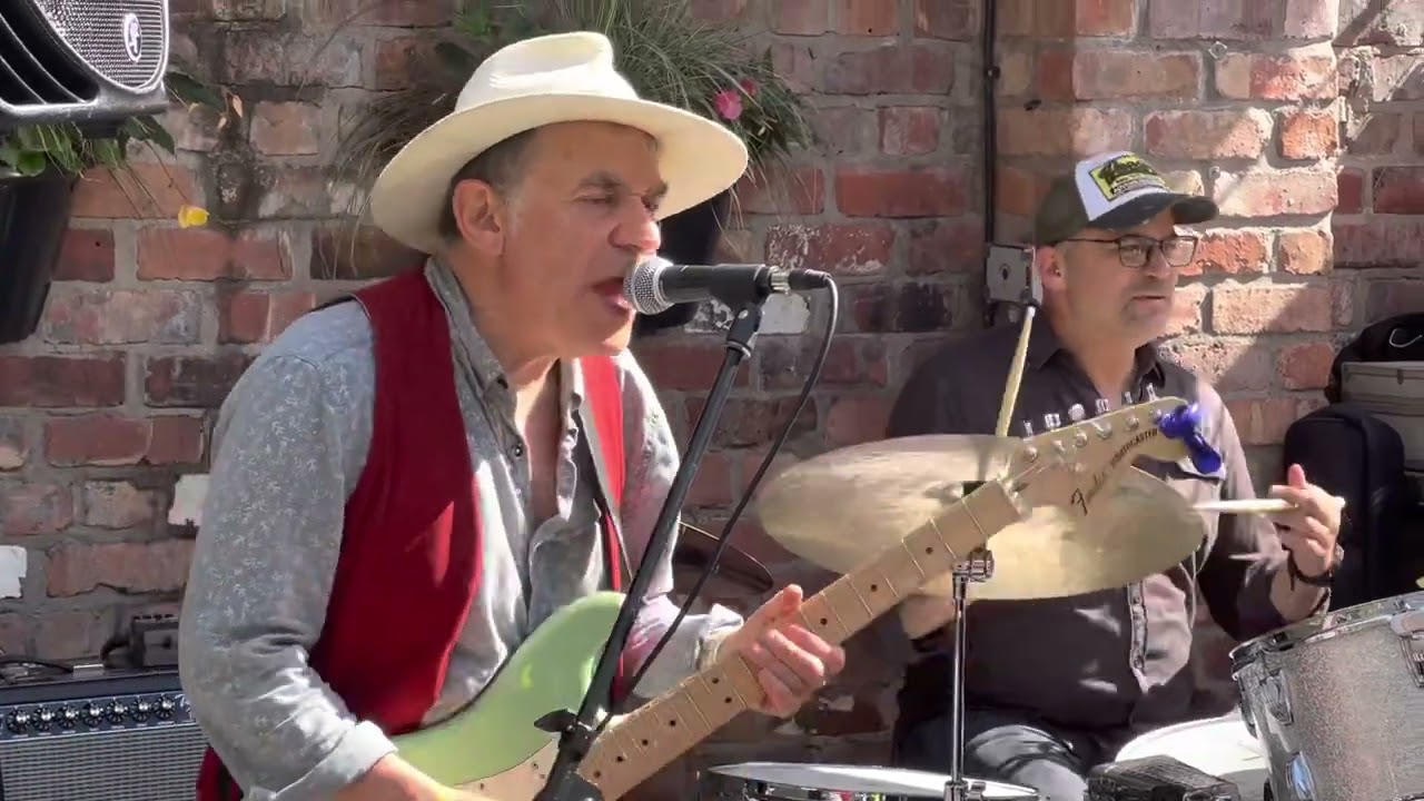 Four O’Clock In The Morning - Robin BiBi Band