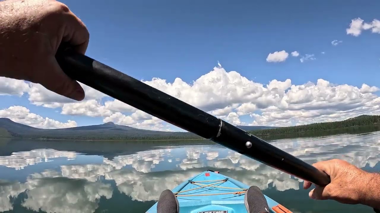 Kayaking Davis Lake Oregon
