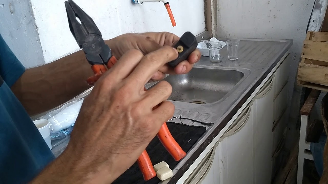 Sensor de nível bom ! Porém bóia enxarcada , resolvido!