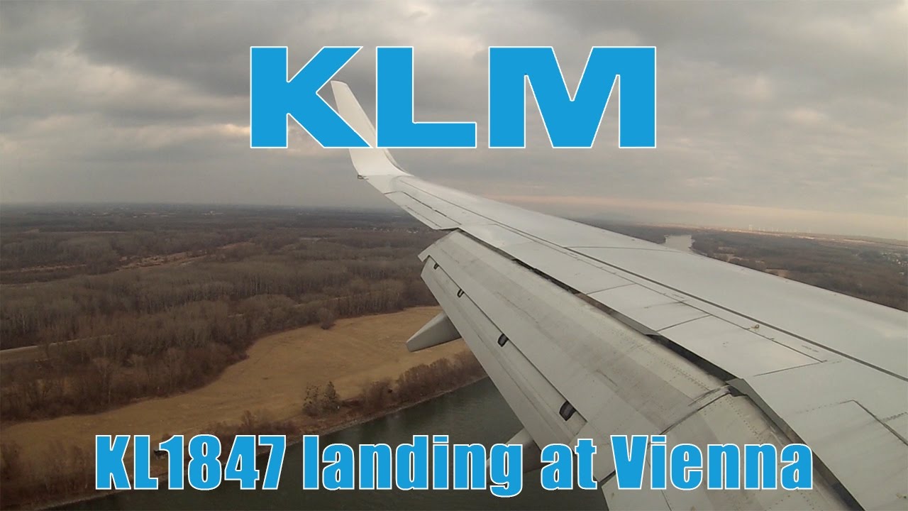 Transavia Boeing 737 onboard landing at Vienna Airport | KL1847