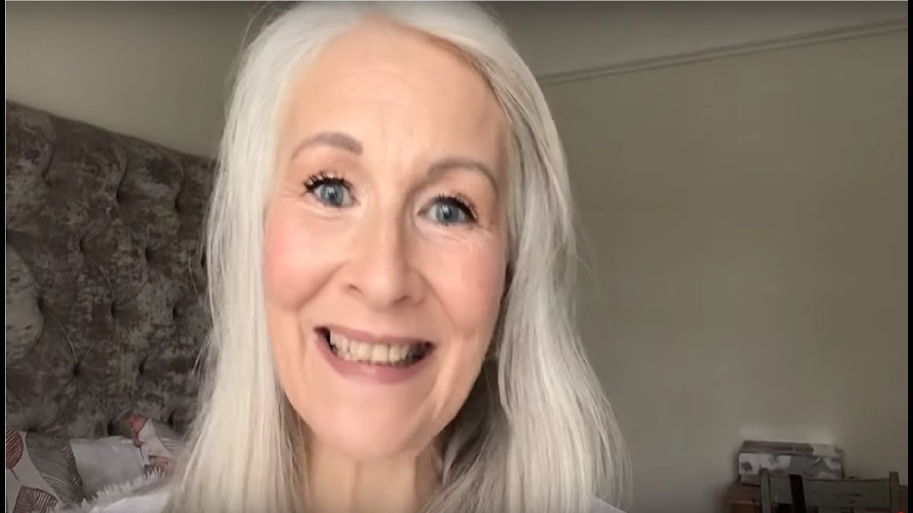 GRWM! Rosie Huntington-Whitely inspired look! Mature beauty!