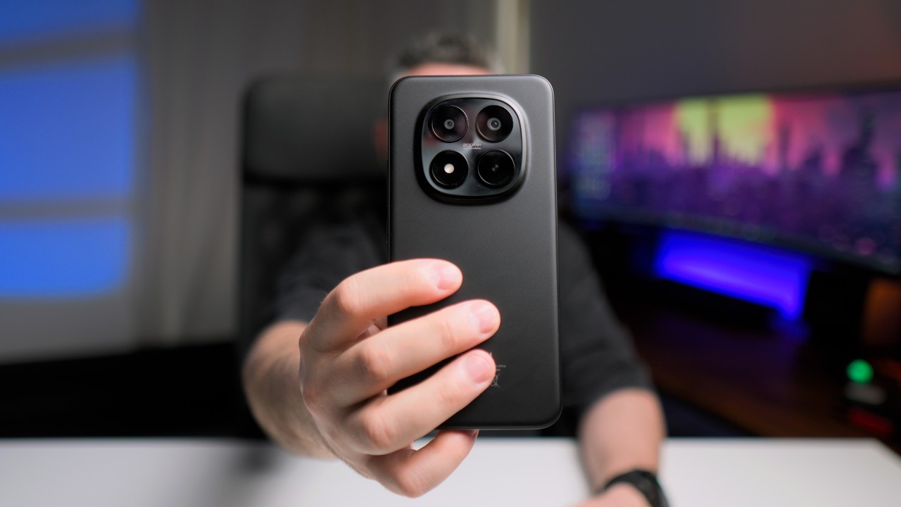 Rezistent la apă, frig și șocuri - REDMI Note 15 Pro+ 5G - Review