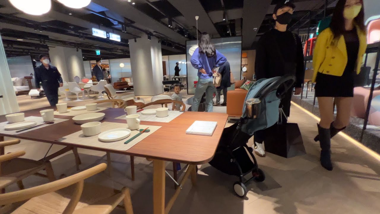 Enjoy visiting CONRAN Shop in Seoul, Korea. 더콘란샵 코리아에 가구 구경을 해볼까요?