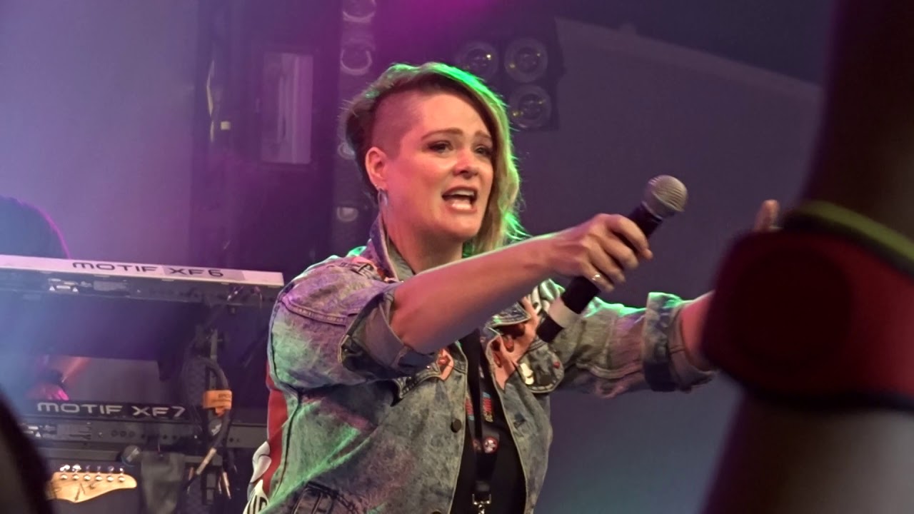 MMC30 - Jennifer McGill - Hanging on for Dear Life