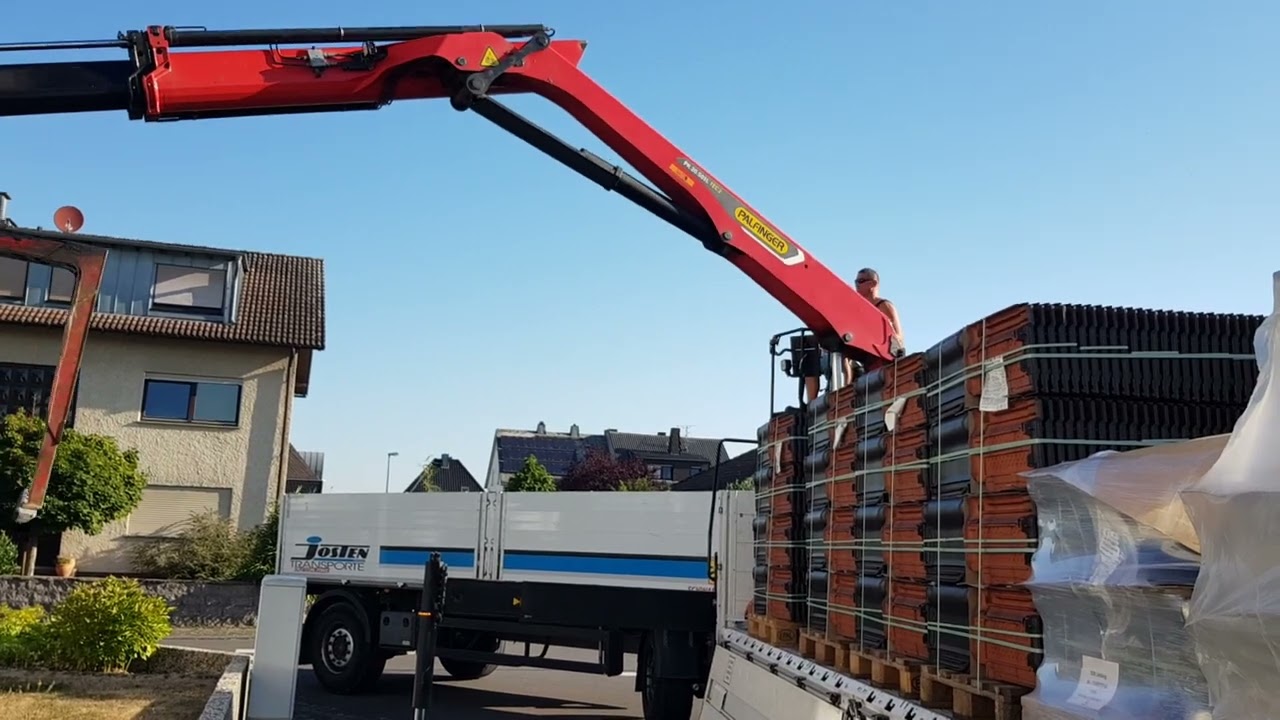 LKW HANGER ABLADEN MİT KRAN