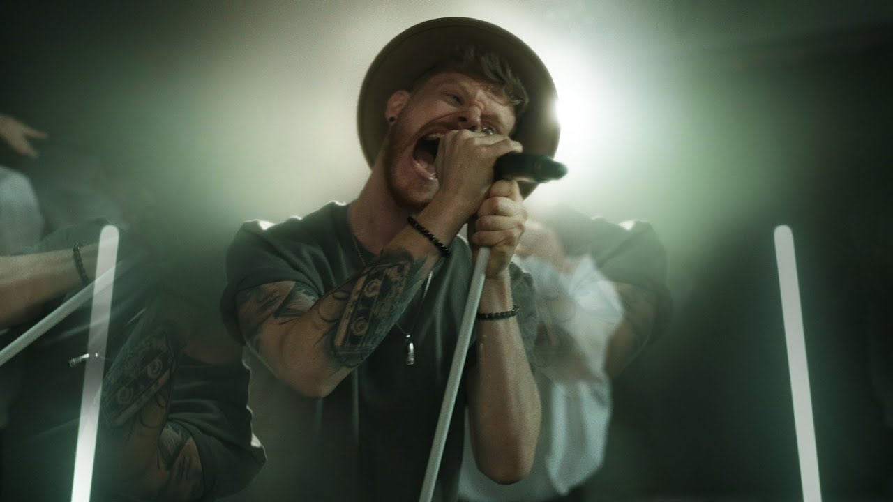 Up Close - Metropole (Official Music Video)