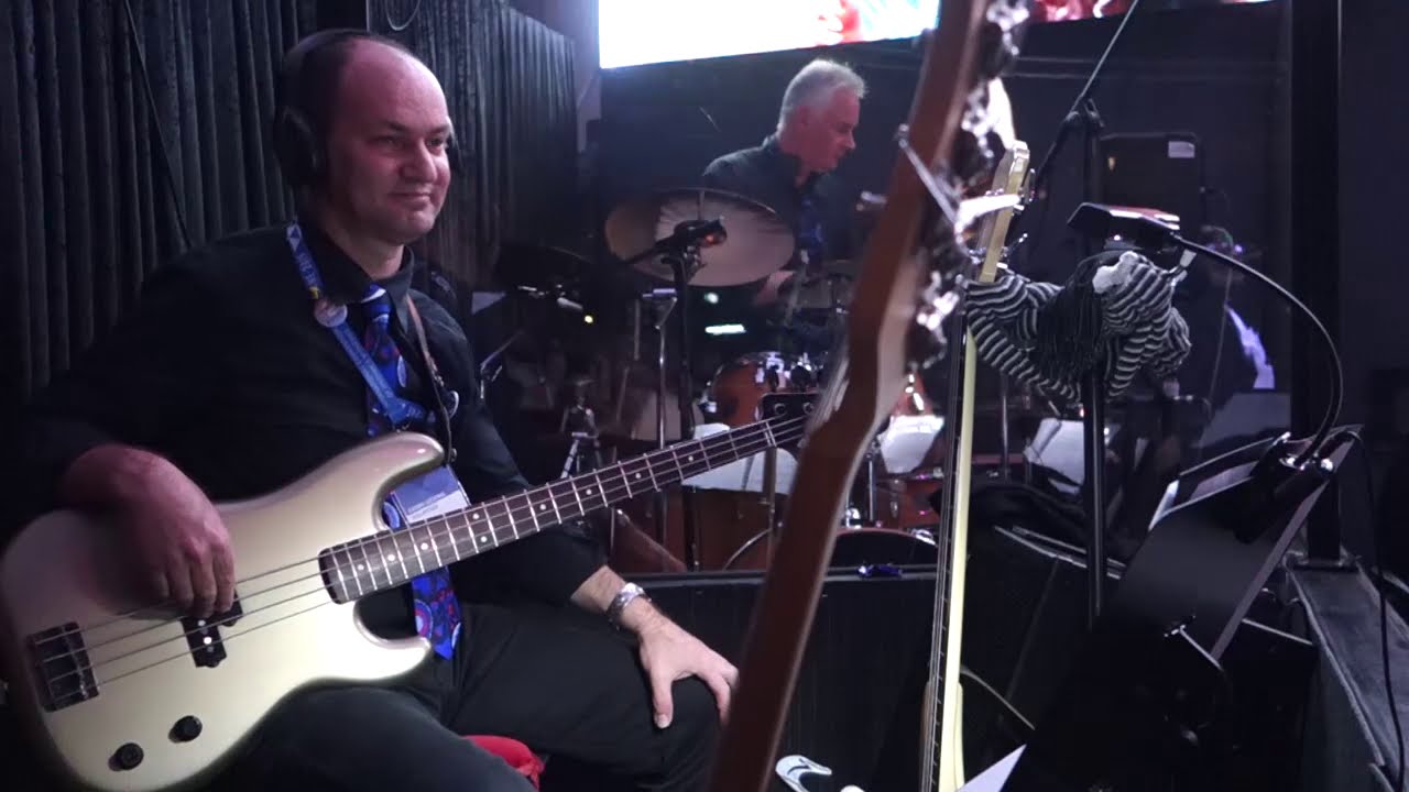 Joy of Conventions - 21st November 2019 (Day 3) Bass Cam (Fender Boxer PB-551)