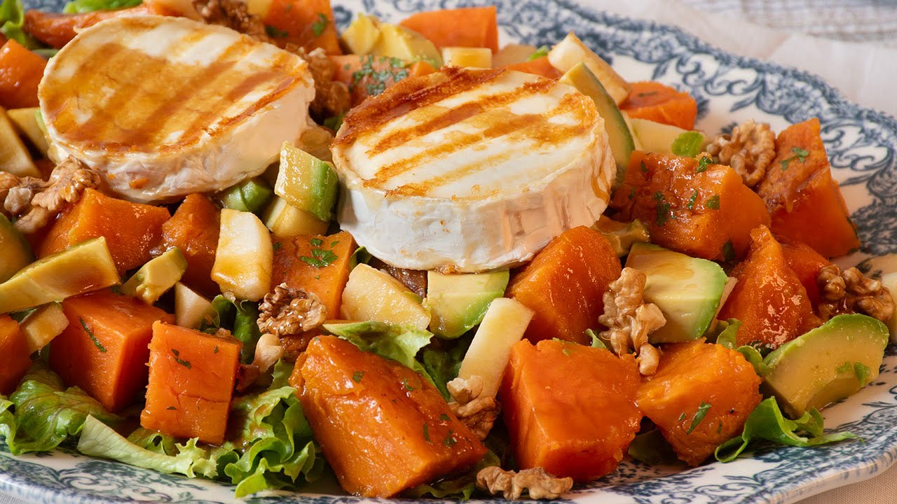 OTOÑO-INVIERNO. Ensalada de boniato, manzana y queso de cabra.