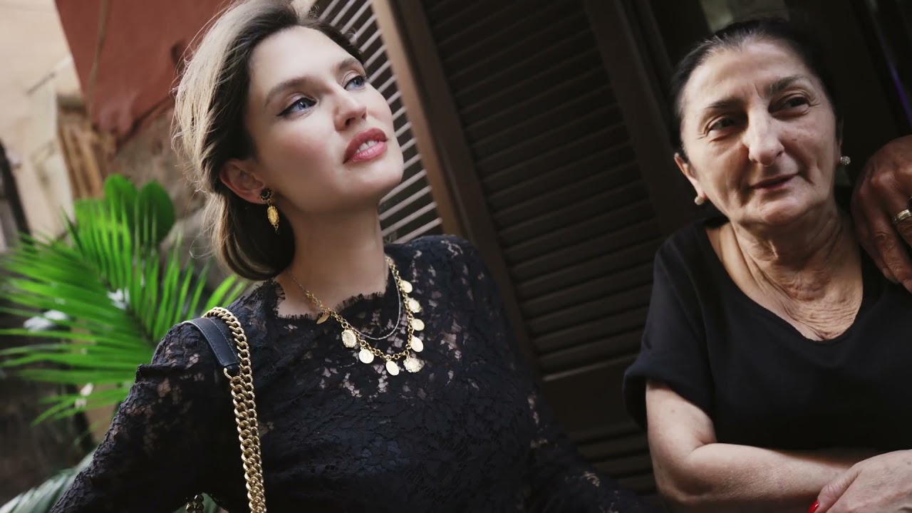 DOLCE & GABBANA - BIANCA BALTI - NAPOLI (2021)