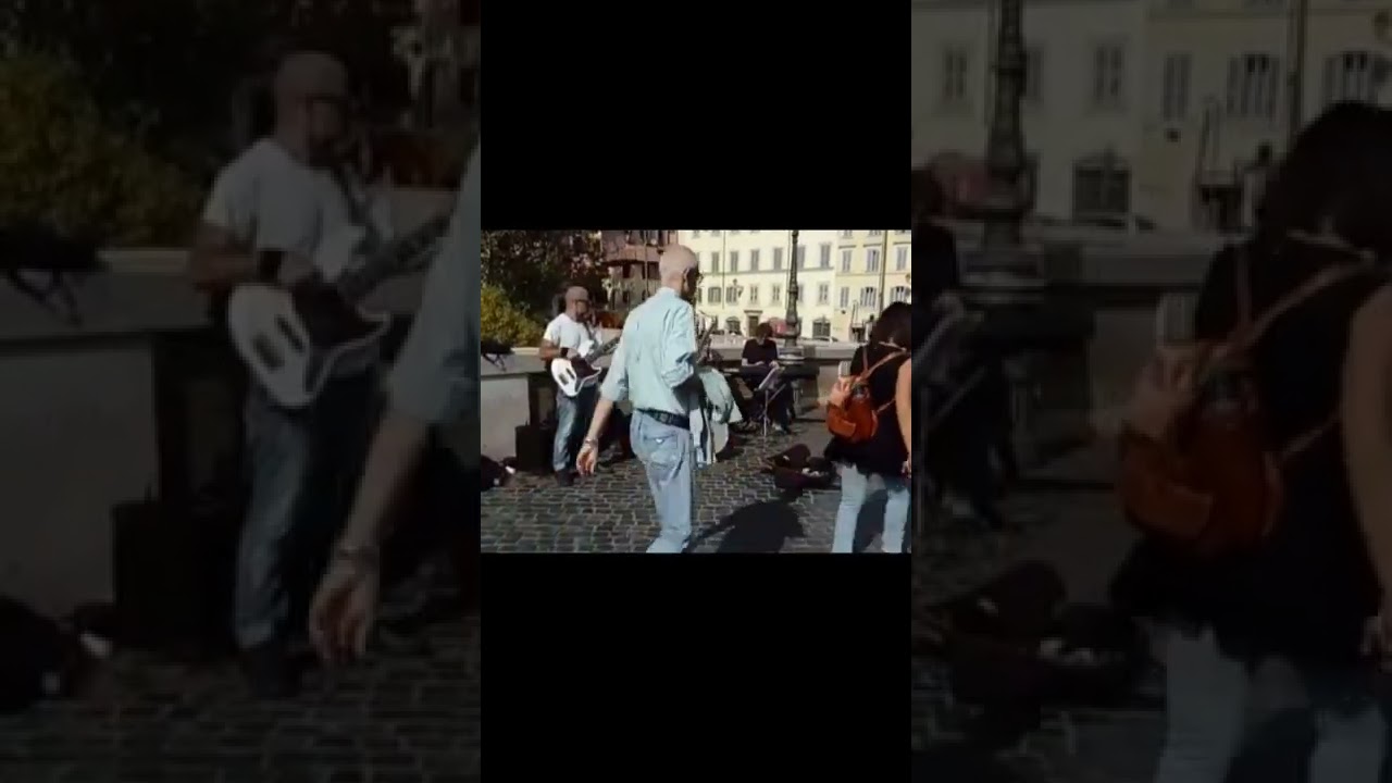 La strada. . .