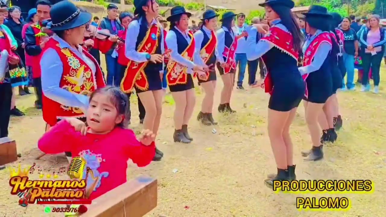 HERMANOS PALOMO Y LAS NEGRITAS DE LLUMPA. Fiesta patronal de pacarisca 2025