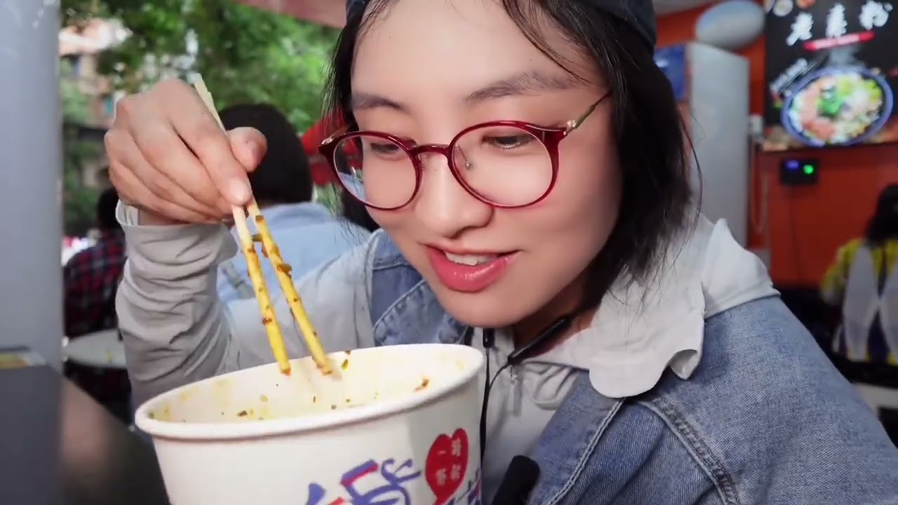 贵阳｜素粉配万物 糯米饭，包谷粑，碗饵糕，素粉 完美的一餐 #贵阳美食 #贵阳 #糯米饭 #吃饭 #酸粉