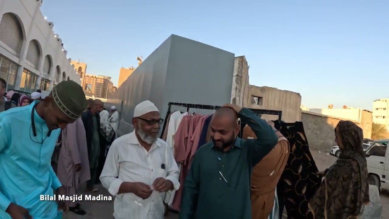 Walk Around Madina   4K