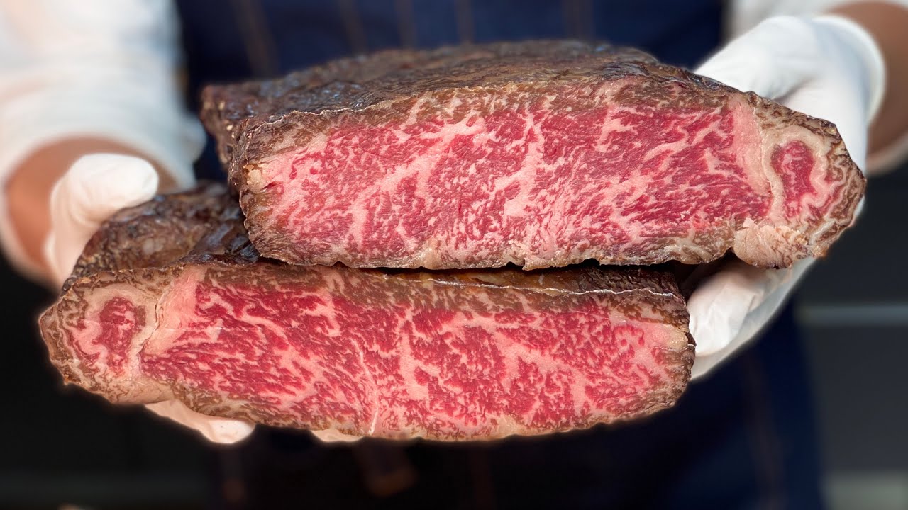 방구석 드라이에이징 성공/ 30일 건조숙성 한우 1+ 채끝