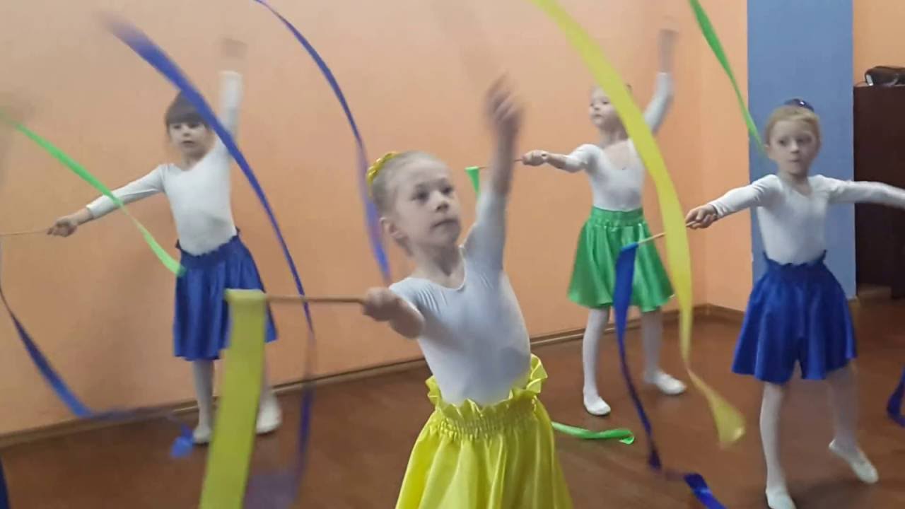 Спортивный танец с лентами МБДОУ детский сад № 3 