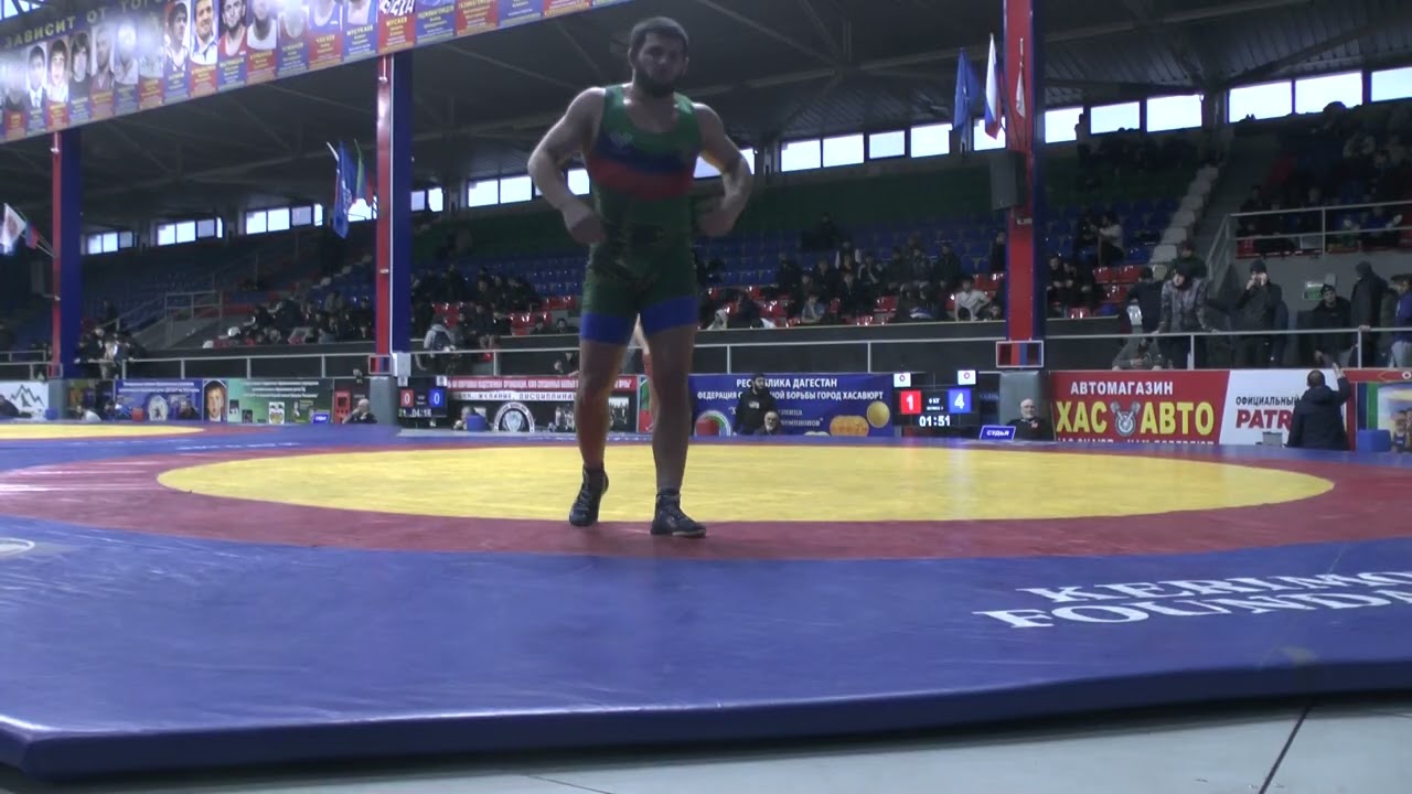 Гаджимурад Тебсуркаев (Хасавюрт) - Абдулхамид Нурмагомедов (Махачкала)