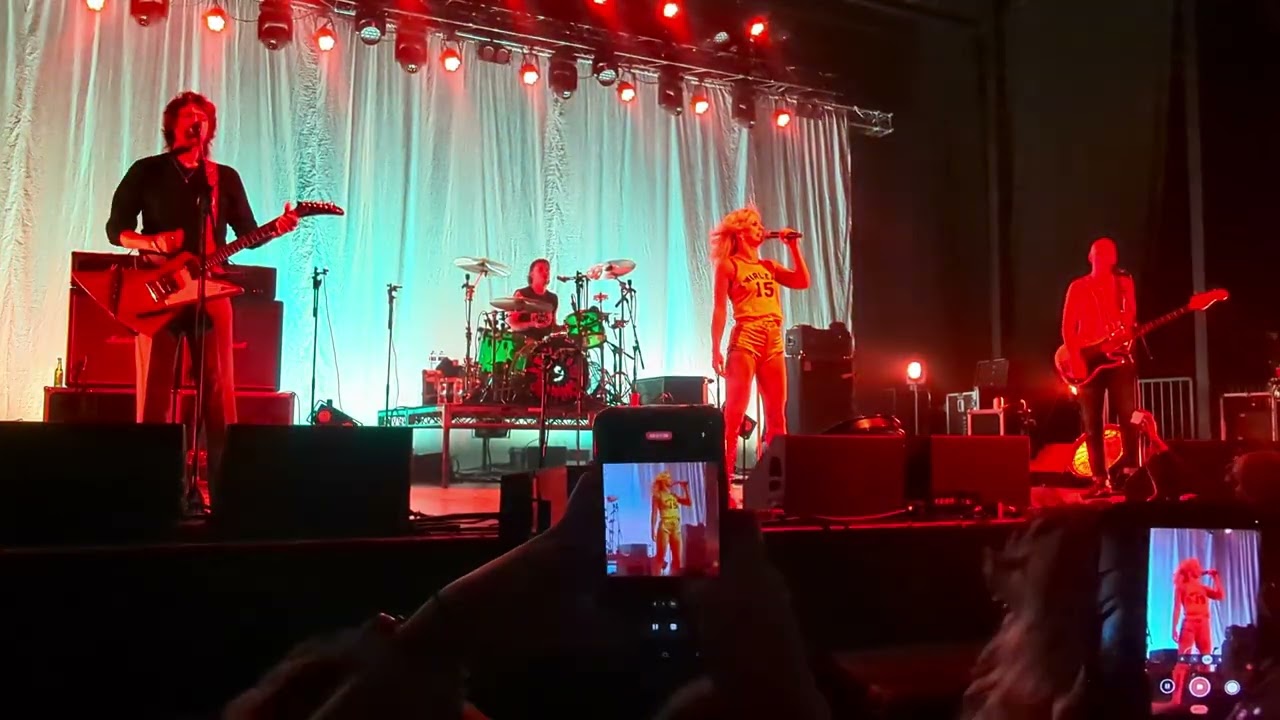 Amyl and the Sniffers - Big Dreams - Live SLC, Utah - The Complex - 2025-03-30