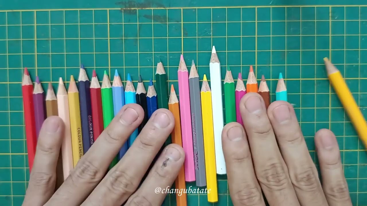 Unboxing colour pencils | ASMR | Doms