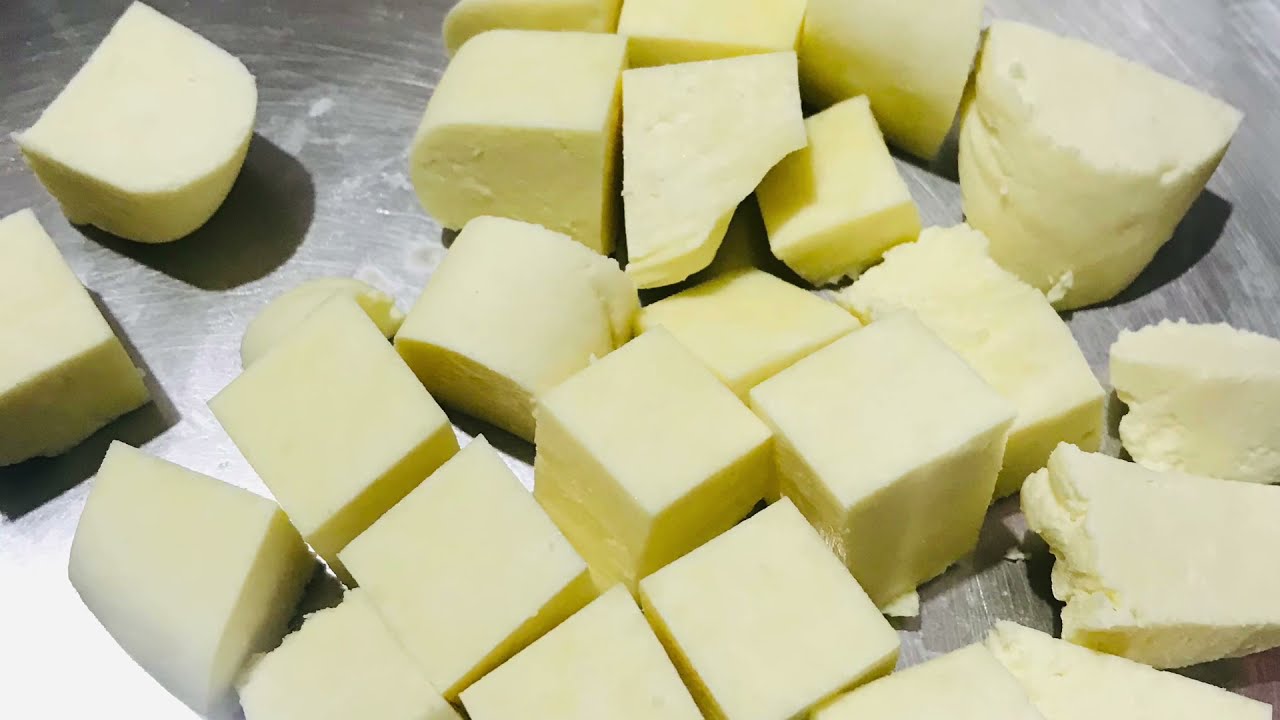 Homemade Paneer in Tamil | cottage cheese recipe | paneer seivathu epadi geethu's kitchen| #paneer