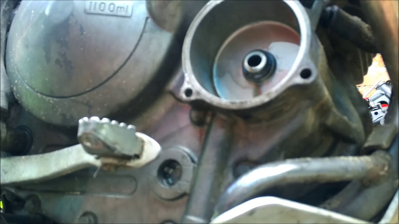 Замена масла на Suzuki Djebel 250