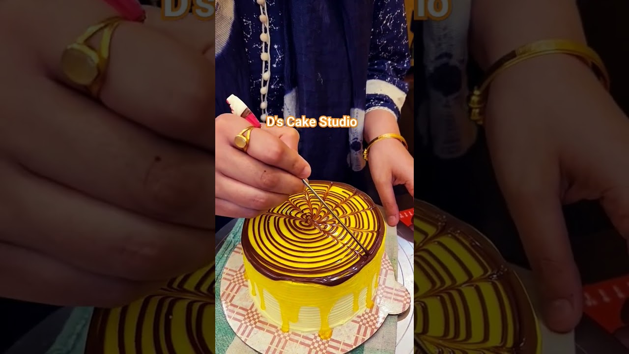Tiger Print On Cake with Neutral Gel....