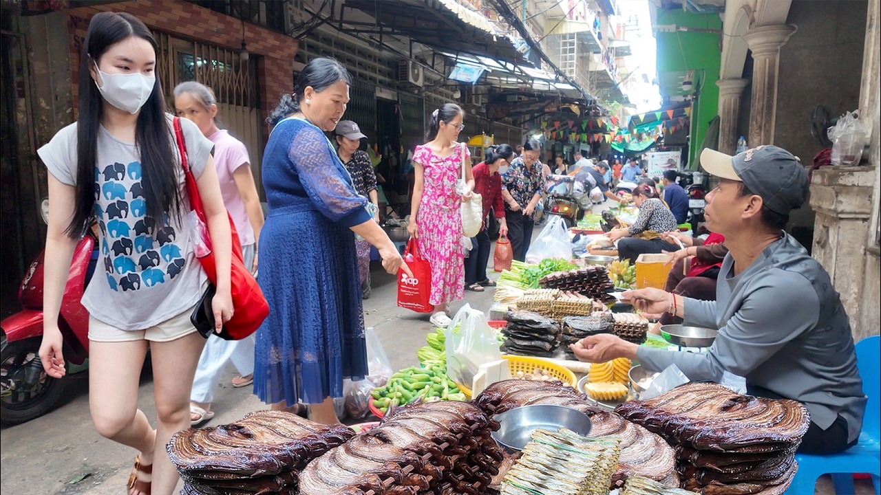 Best CAMBODIAN Street Food 2026 - Morning Walking Tour in Orussey Traditional Market, Phnom Penh Cit