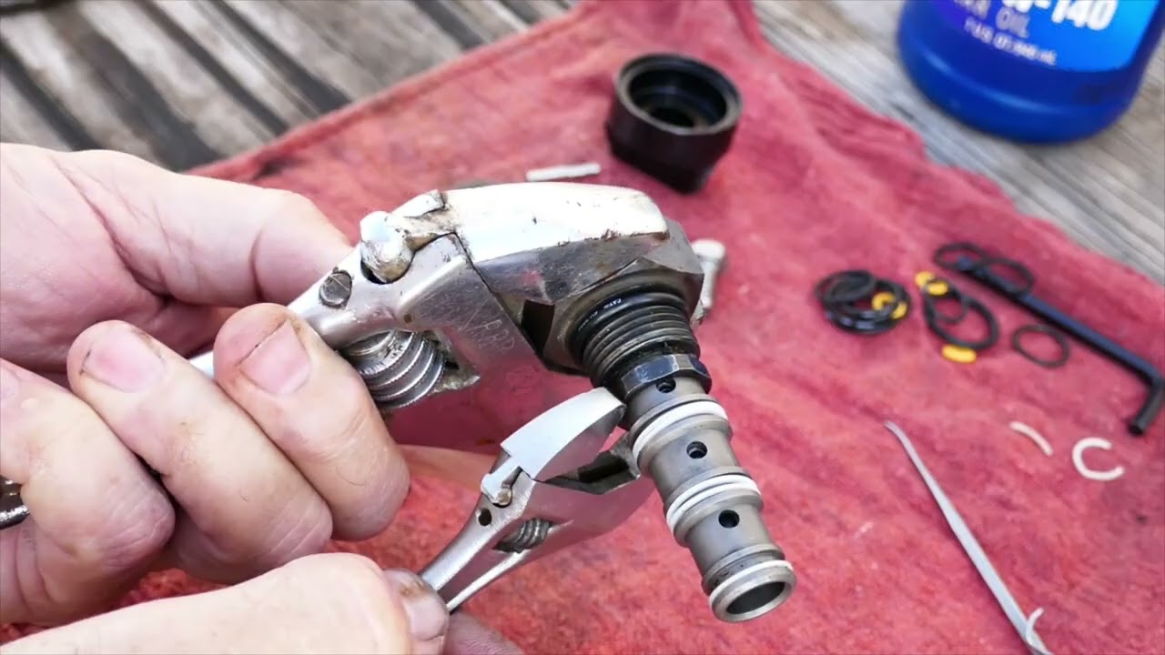 FMTV LMTV MTV hydraulic rotary control valve rebuild and CAT part numbers for the required O-rings!