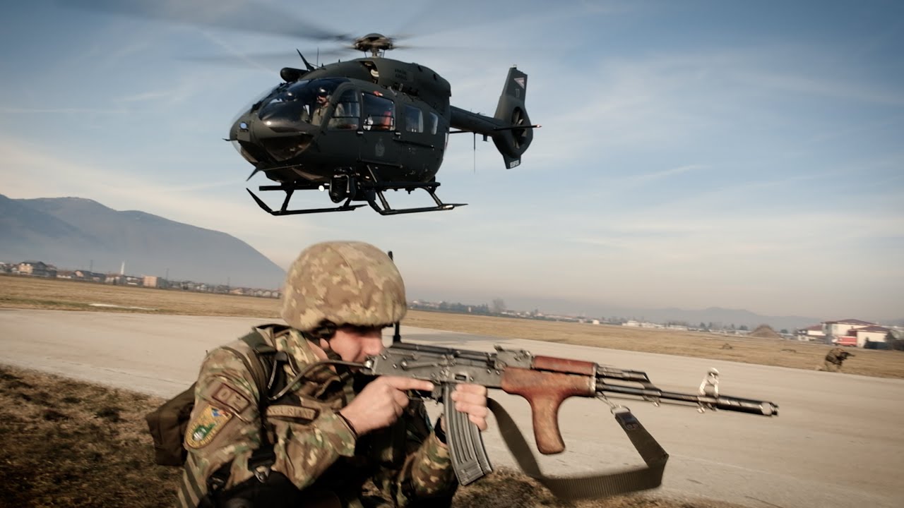 EUFOR MNBN's dynamic display during a visit of the German Minister of Defense Boris Pistorius