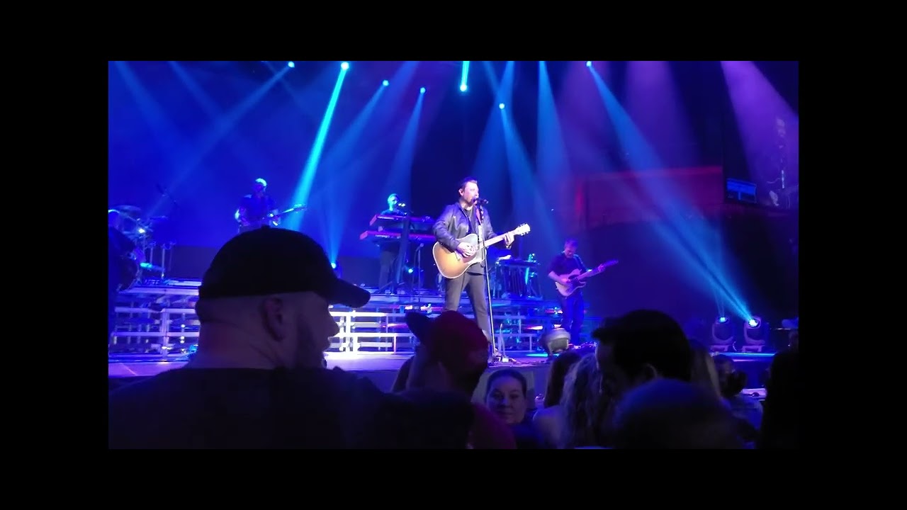 Chris Young live at Mohegan Sun January 28, 2023