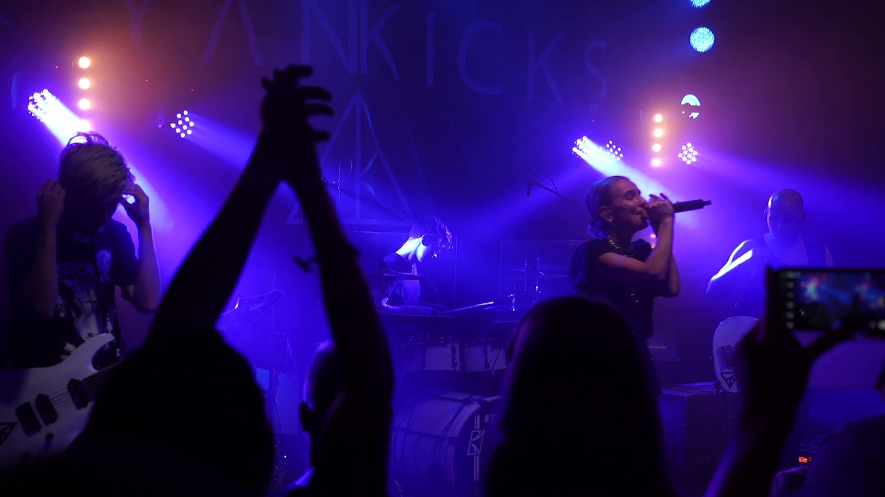 Cyan Kicks - Heart Live in Helsinki 18.4.2019