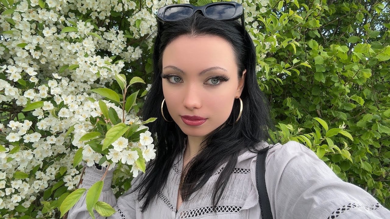 Мужчины видят в тебе приз только в том случае, если тебя трудно заполучить.