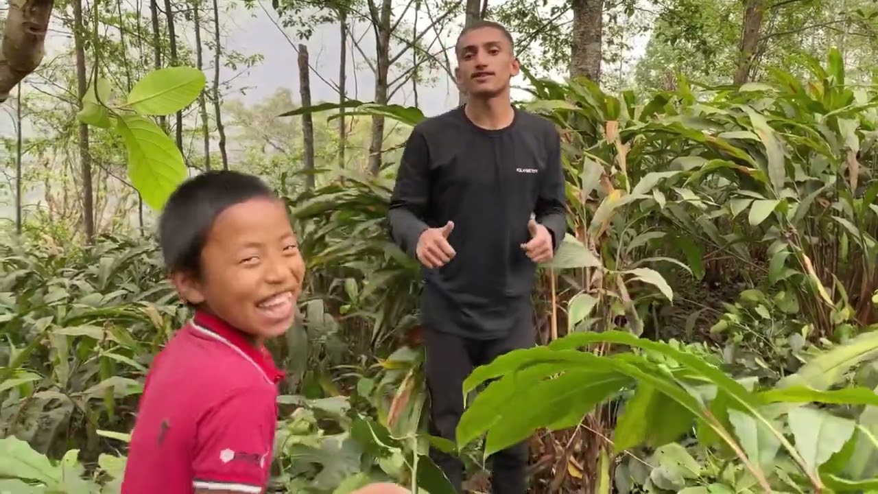 Taplejung phakumba ma ghas katdai Hami 😃