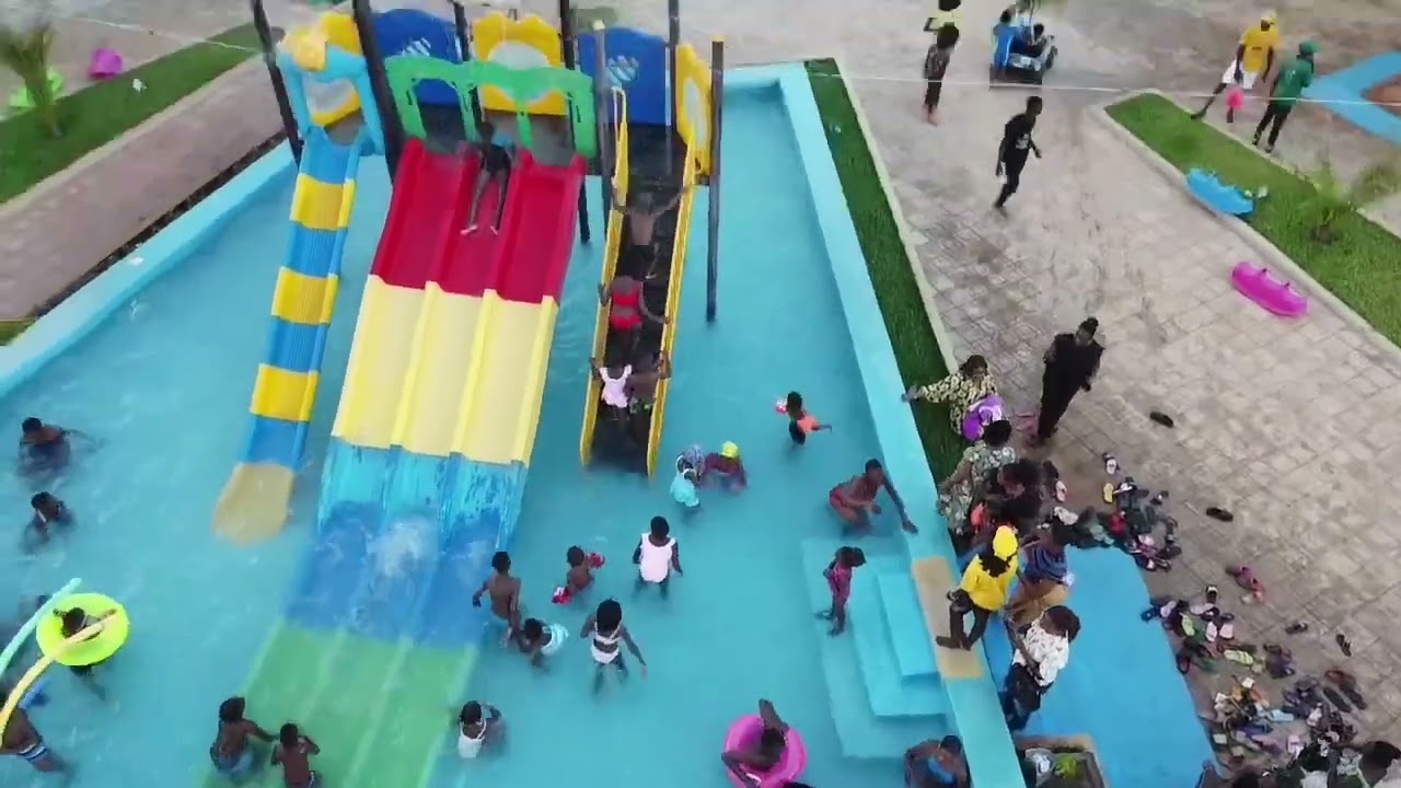 Aqua Park Ouaga, premier parc aquatique du Burkina Faso