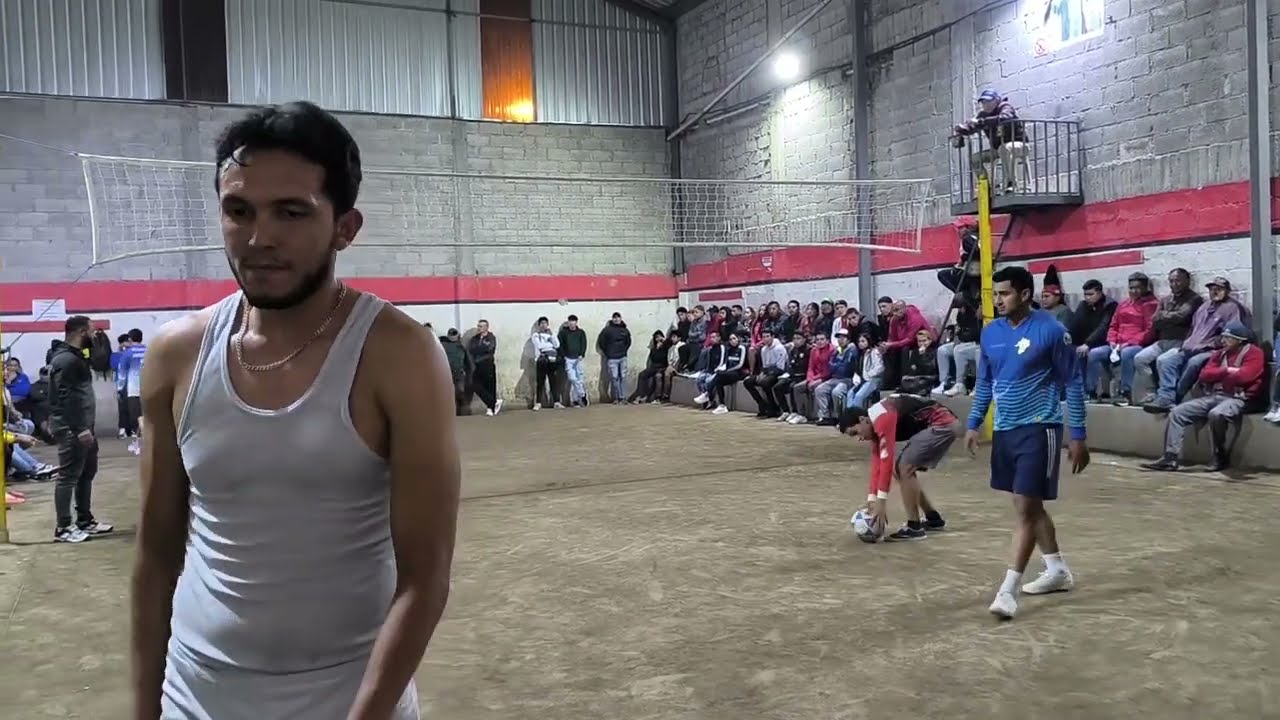 BRINCA BRINCA 🆚 POILIN SIN PEGADA